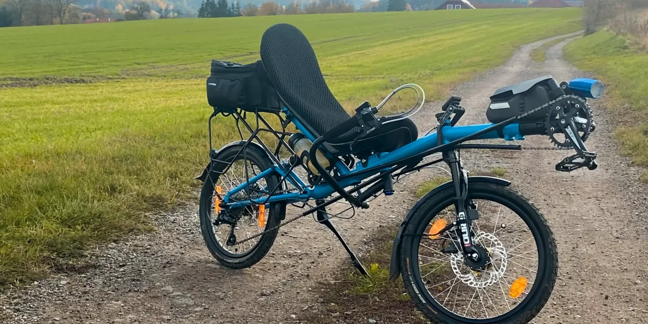 A great looking DIY recumbent bike by Jan Tomasek